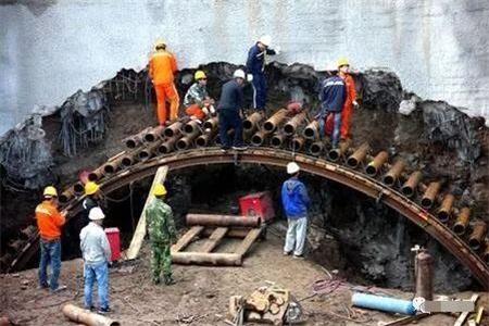 淮安隧道钢花管支护案例